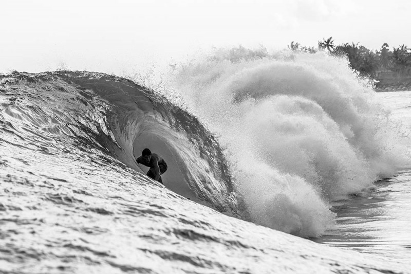 キャッチアウェーブ写真集 : photo×music=surf キャッチアウェーブ写真集 : photo×music=surf - メルカリ